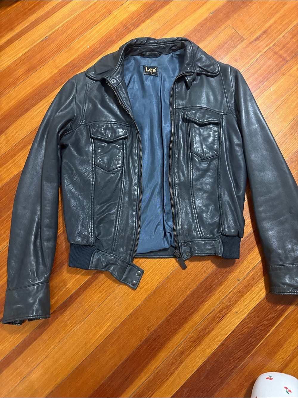 Lee Black Leather Women's Bomber Jacket with Flap Pockets